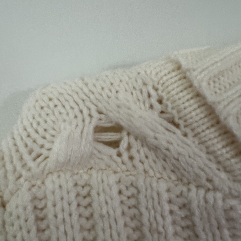 St Johns Bay Sweater Large White Cable Knit - See Images/Desc for Imperfections - Picture 7 of 7